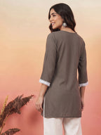 Janasya Grey Straight Rayon Kurta | Grocsy