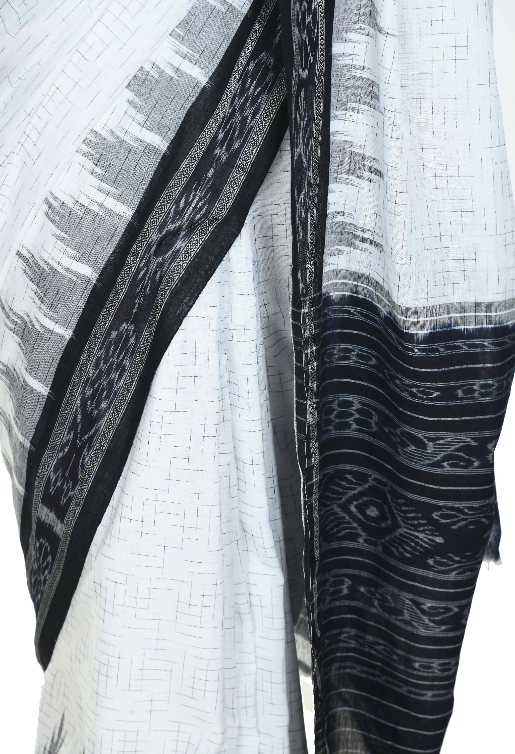 Vamika Sambalpuri Ikat Cotton Jharana White & Black Saree | Grocsy