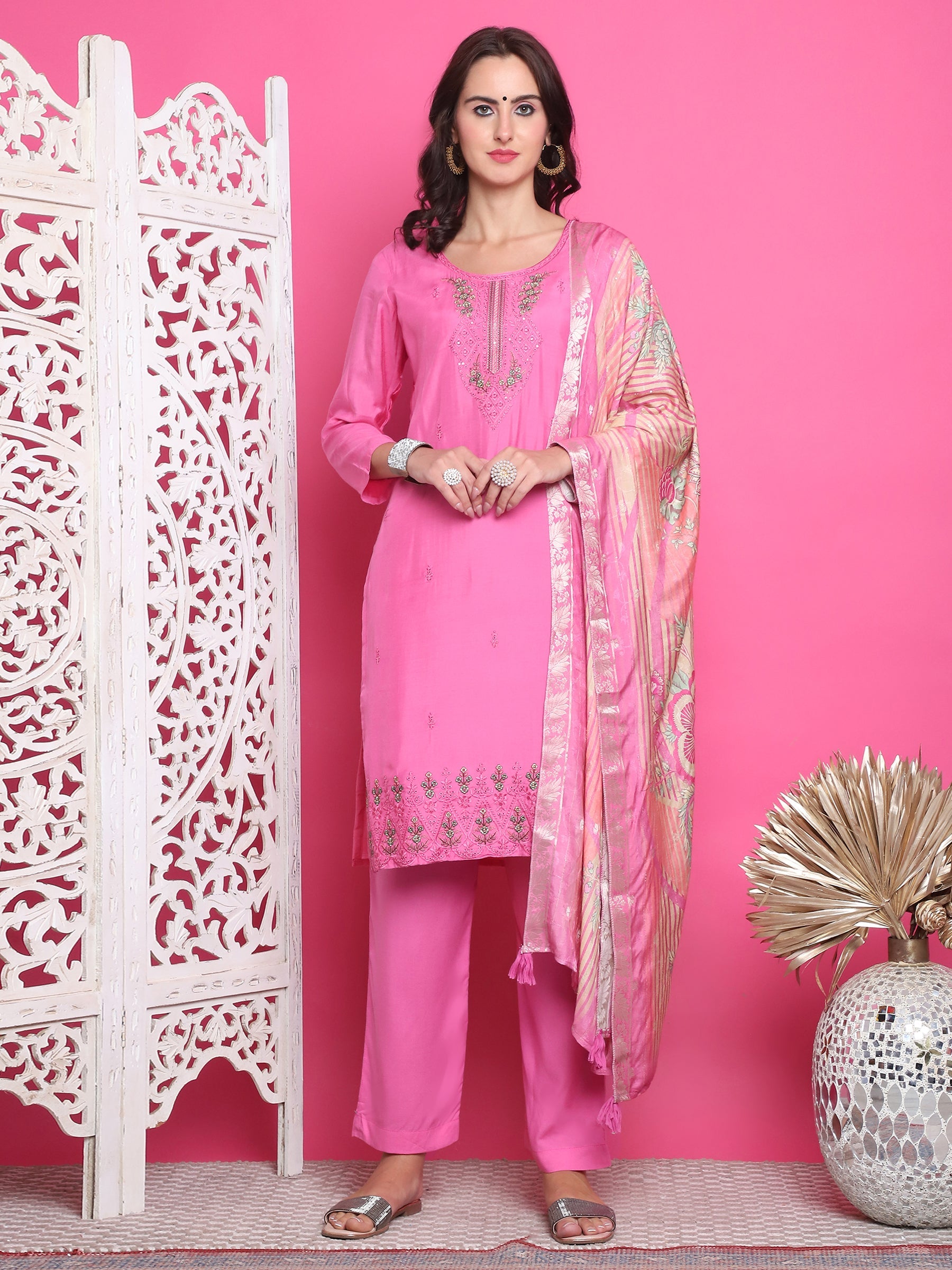 Jyoti Fashion Women's Pink Muslin Floral Resham Embroidery Kurta with Trouser & Dupatta | Grocsy