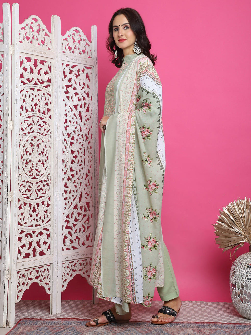 Jyoti Fashion Women's Green Cotton Floral Digital Print with Resham Thread Work Kurta with Trouser & Dupatta | Grocsy