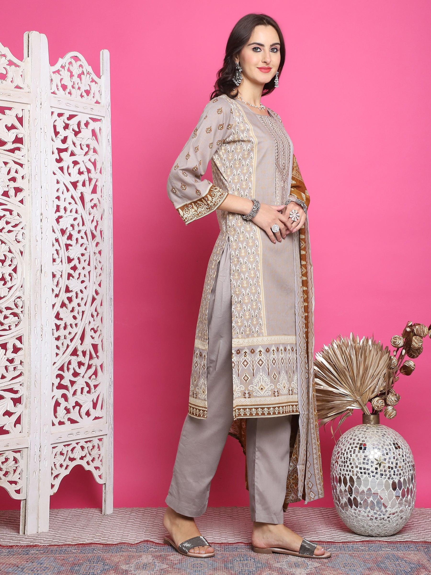 Jyoti Fashion Women's Grey Cotton Floral Digital Print with Resham Thread Work Kurta with Trouser & Dupatta | Grocsy