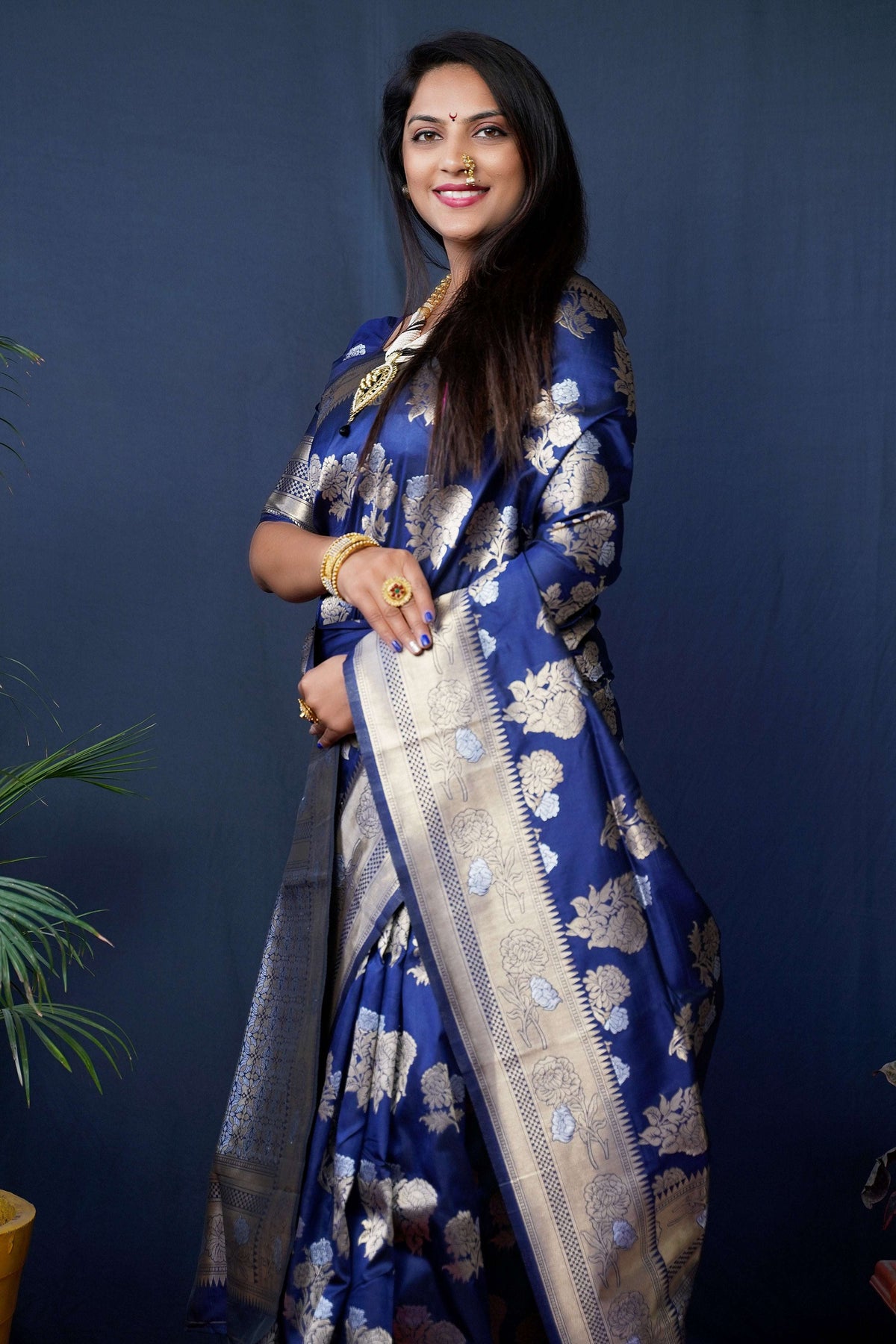 Jyoti Fashion Women's Navy Blue Handloom Banarasi Silk Zari Woven Saree with Blouse | Grocsy