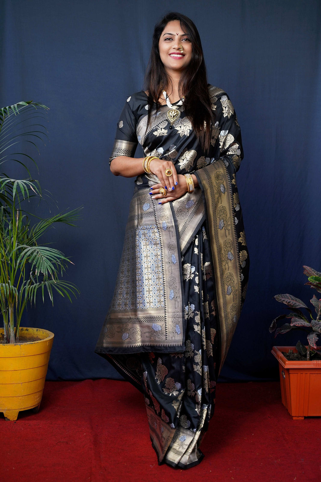 Jyoti Fashion Women's Black Handloom Banarasi Silk Zari Woven Saree with Blouse | Grocsy