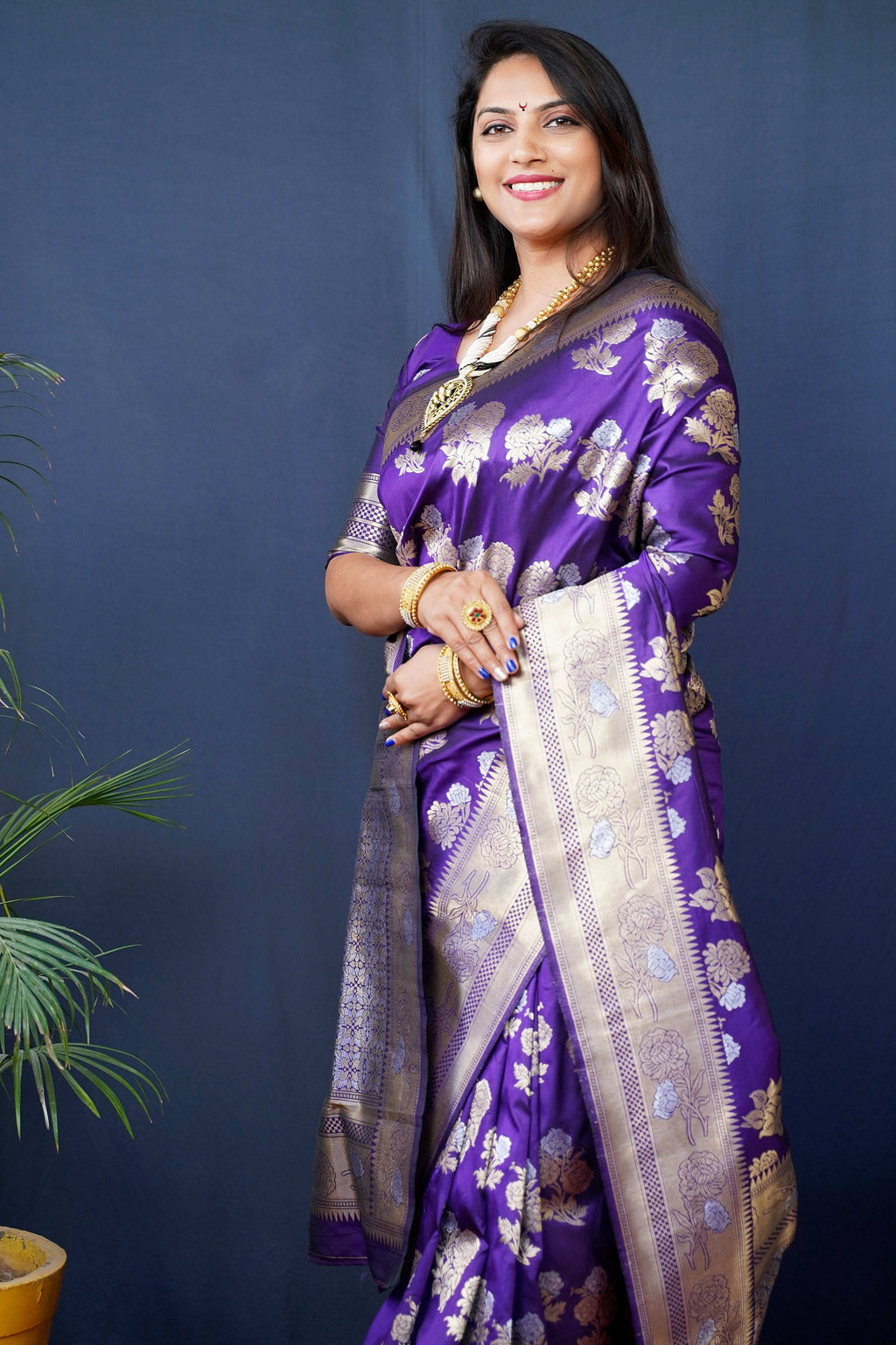 Jyoti Fashion Women's Purple Handloom Banarasi Silk Zari Woven Saree with Blouse | Grocsy