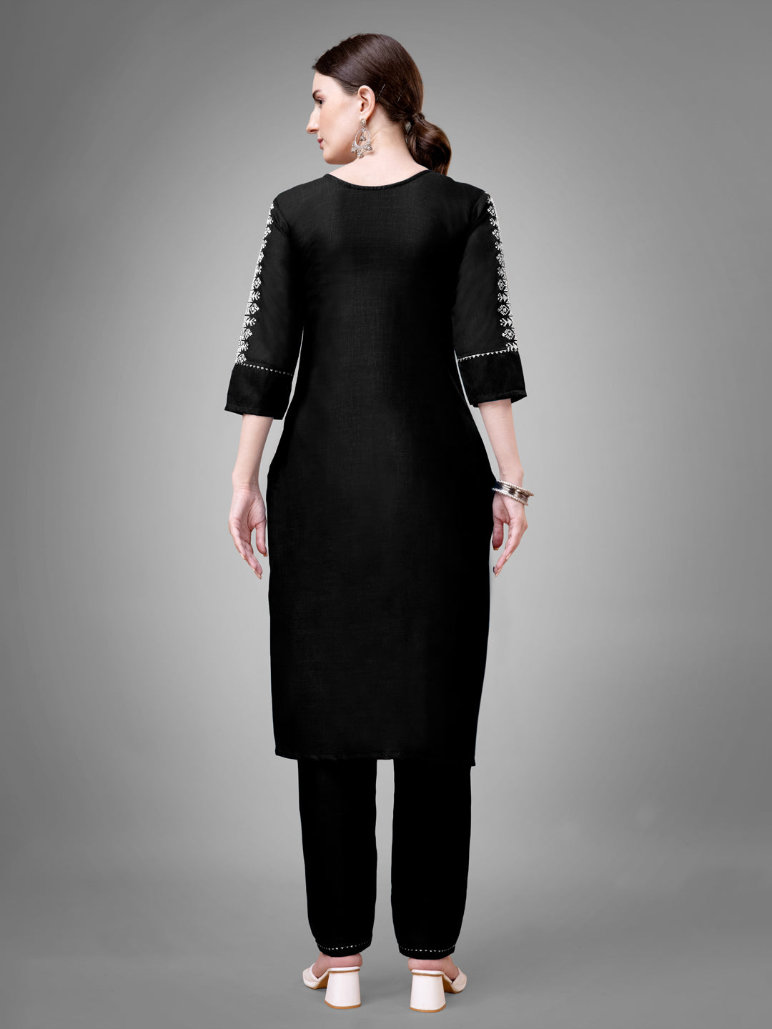 Jyoti Fashion Women's Black Cotton Blend Sequins with Embroidered Kurta Set | Grocsy