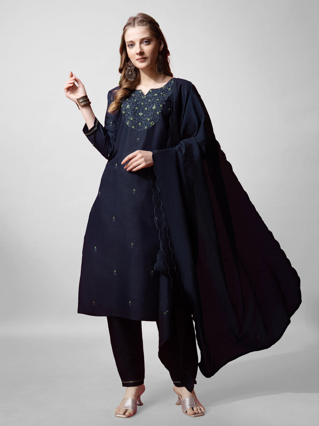 Jyoti Fashion Women's Navy Blue Cotton Blend Embroidered Kurta Set | Grocsy