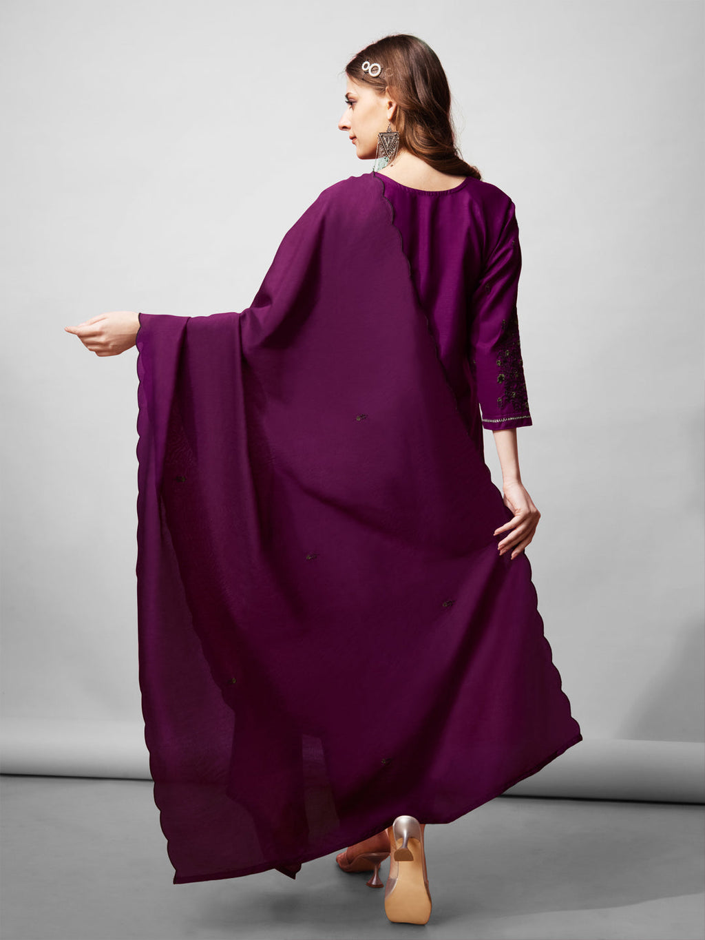 Jyoti Fashion Women's Purple Cotton Blend Embroidered Kurta Set | Grocsy