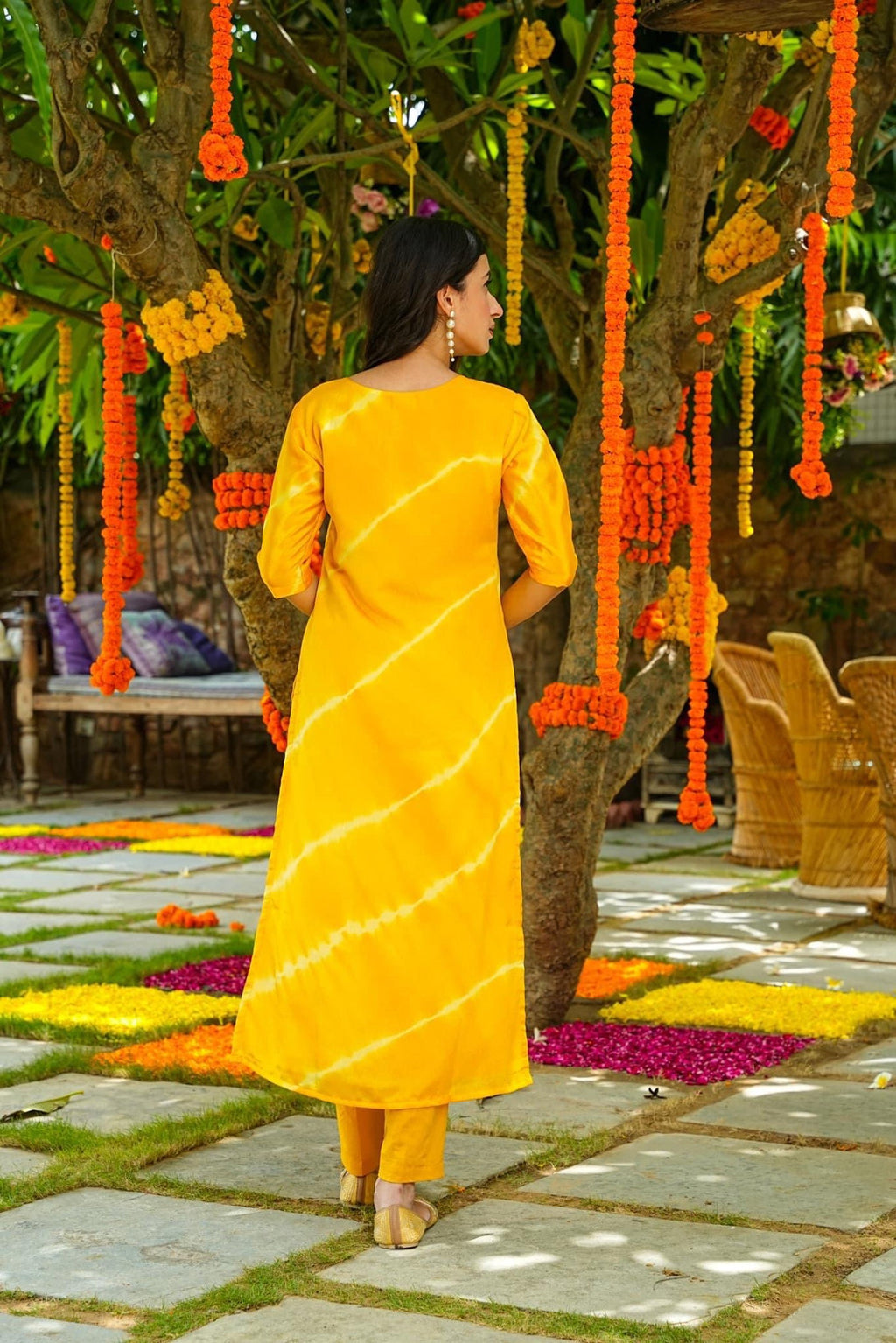 Jyoti Fashion Women's Yellow Pure Muslin Heavy Digital Printed Kurta Set | Grocsy