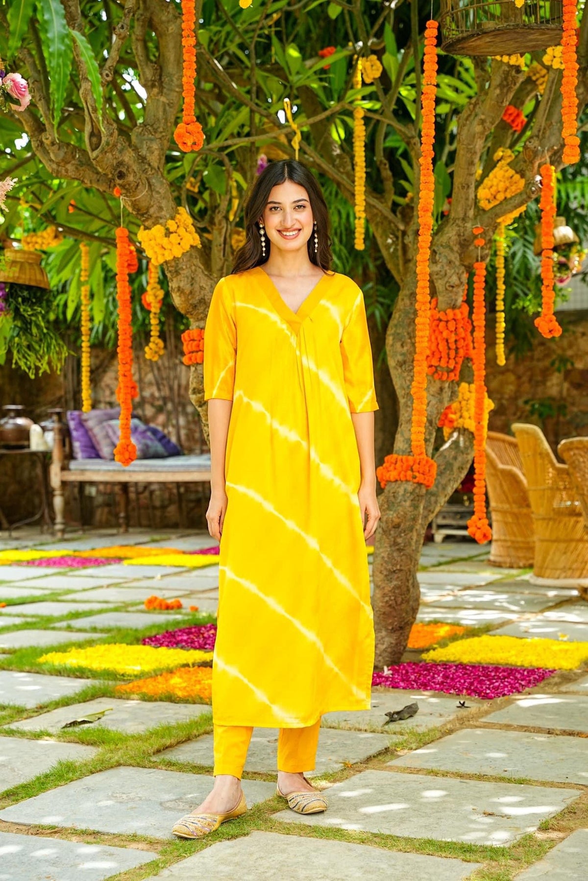 Jyoti Fashion Women's Yellow Pure Muslin Heavy Digital Printed Kurta Set | Grocsy