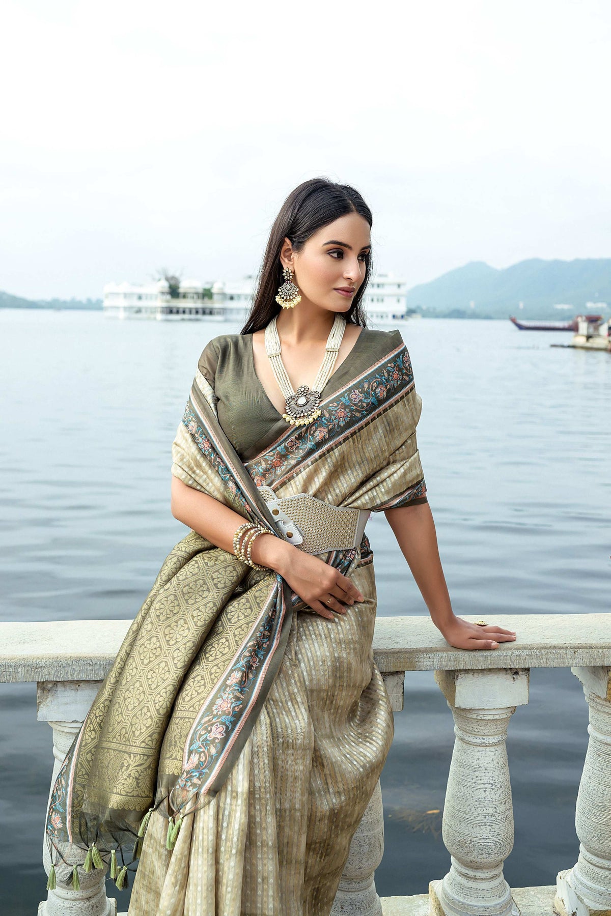 Jyoti Fashion Women's Mehendi Soft Silk Zari Woven Traditional Saree with Blouse | Grocsy