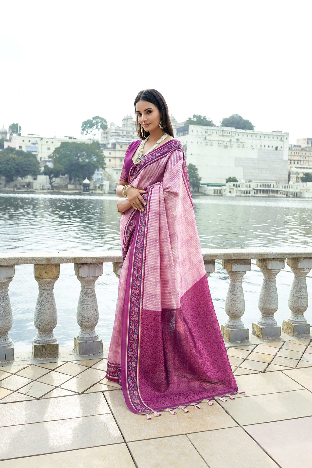 Jyoti Fashion Women's Pink Soft Silk Zari Woven Traditional Saree with Blouse | Grocsy