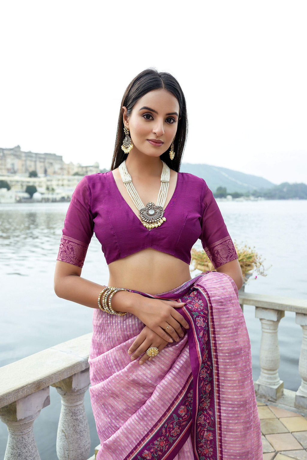 Jyoti Fashion Women's Pink Soft Silk Zari Woven Traditional Saree with Blouse | Grocsy