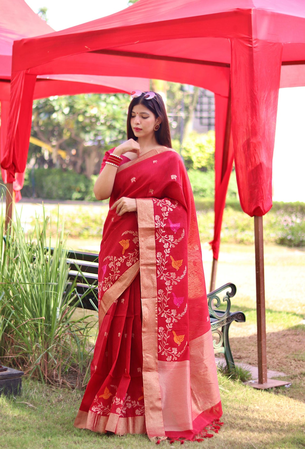 Jyoti Fashion Women's Red Linen Silk Zari Woven Traditional Saree with Blouse | Grocsy