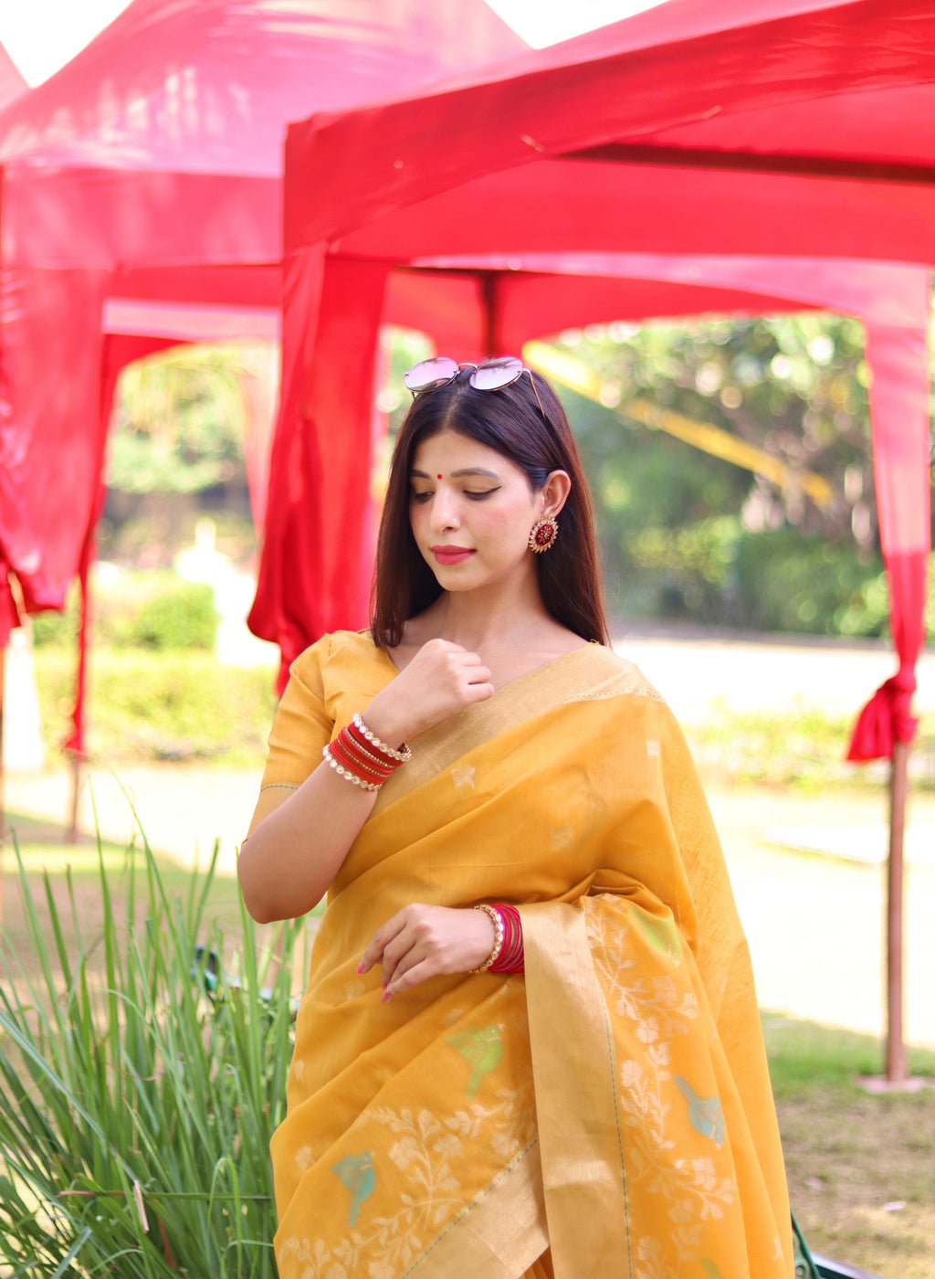 Jyoti Fashion Women's Yellow Linen Silk Zari Woven Traditional Saree with Blouse | Grocsy