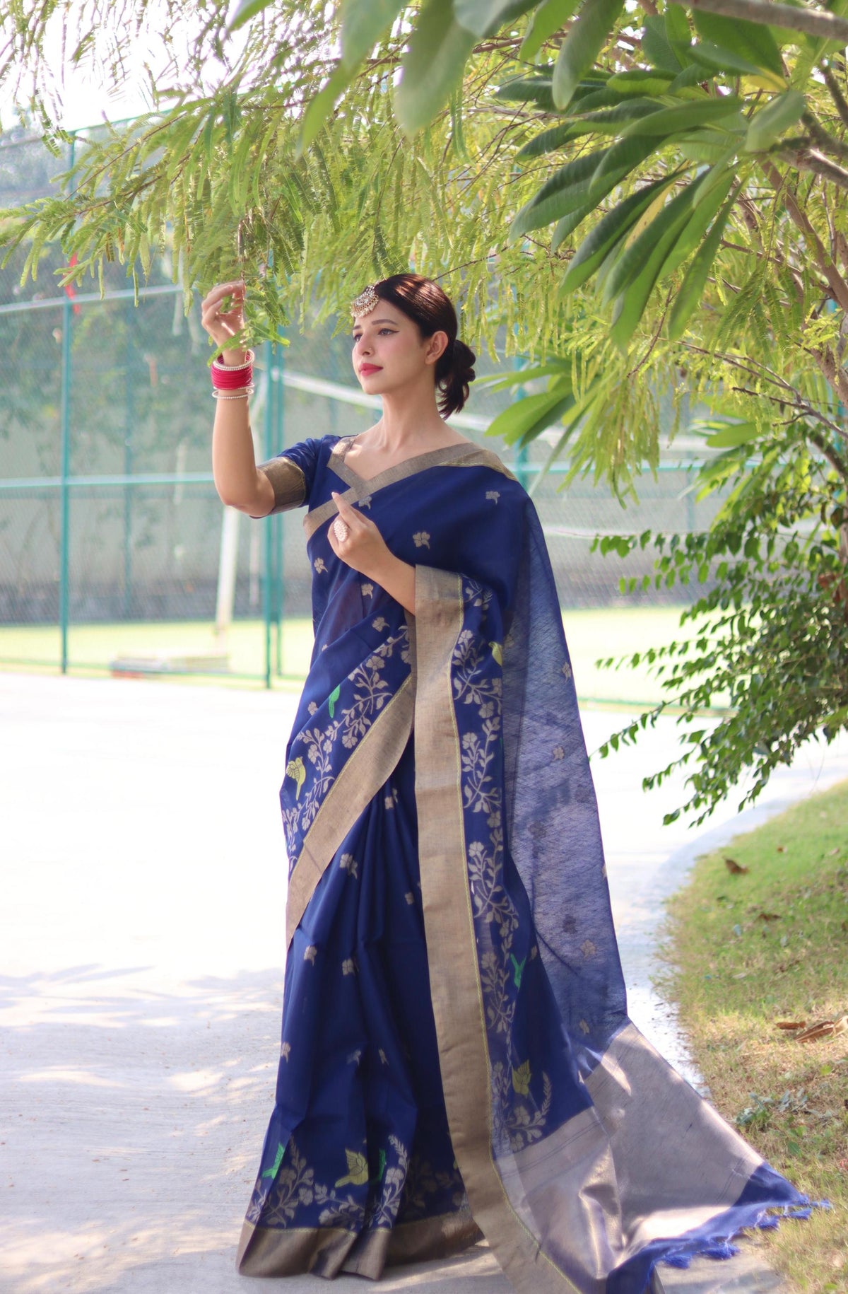 Jyoti Fashion Women's Blue Linen Silk Zari Woven Traditional Saree with Blouse | Grocsy
