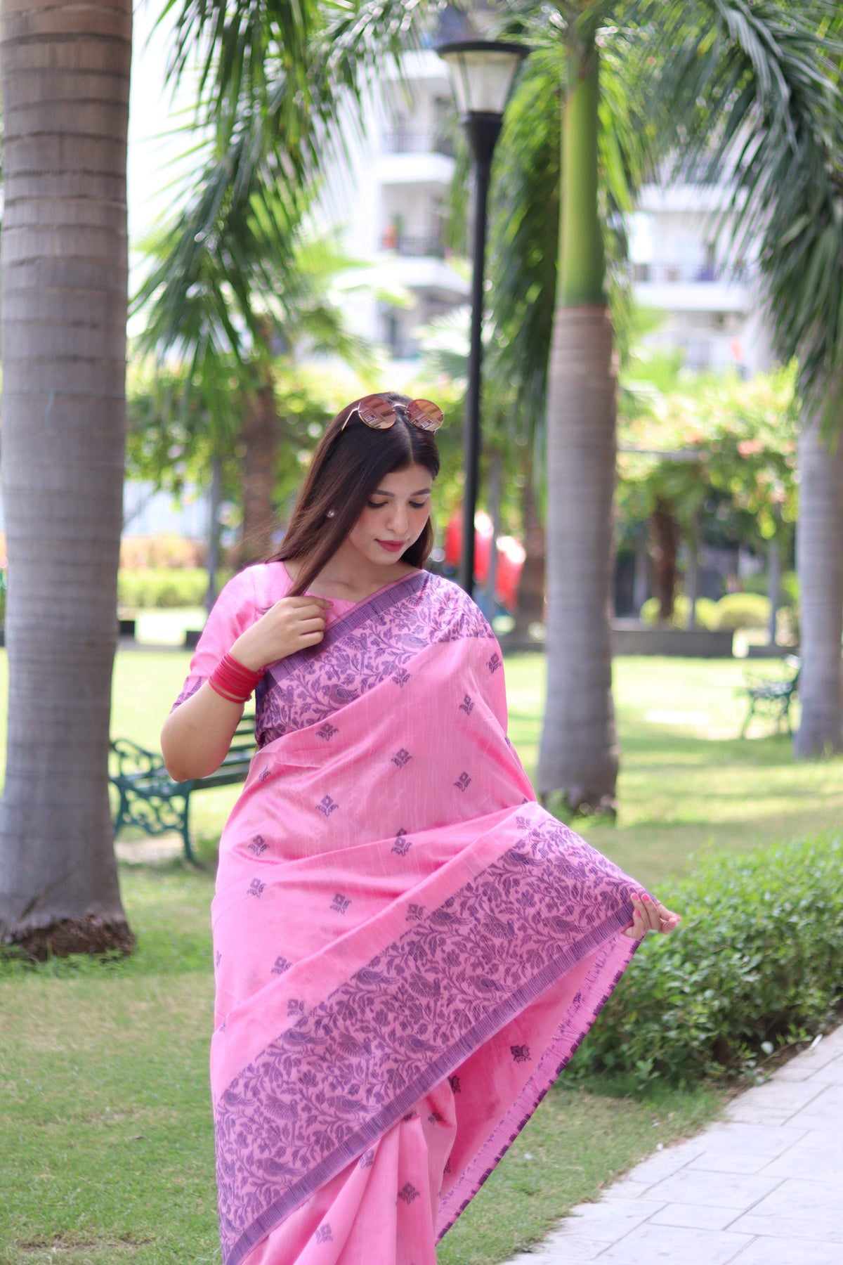 Jyoti Fashion Women's Baby Pink Handloom Raw Silk Weaving Pallu Traditional Saree with Blouse | Grocsy