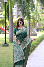 Jyoti Fashion Women's Green Handloom Raw Silk Weaving Pallu Traditional Saree with Blouse | Grocsy