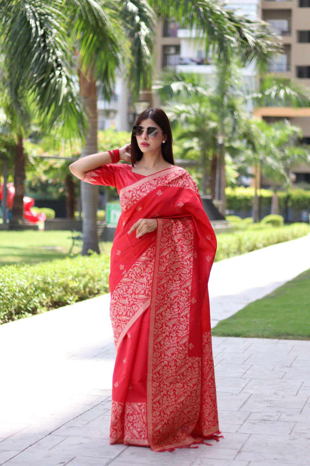 Jyoti Fashion Women's Red Handloom Raw Silk Weaving Pallu Traditional Saree with Blouse | Grocsy