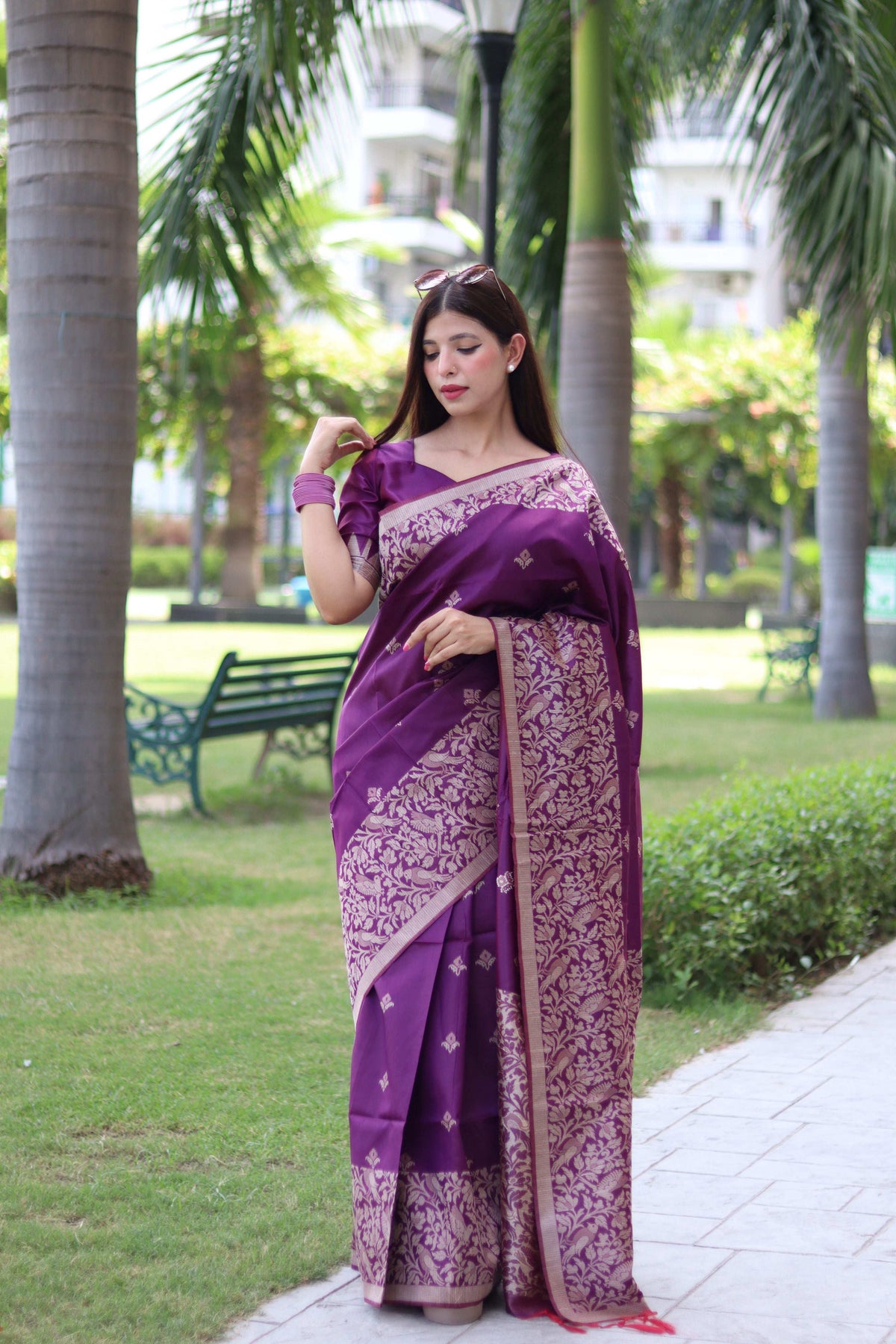 Jyoti Fashion Women's Purple Handloom Raw Silk Weaving Pallu Traditional Saree with Blouse | Grocsy