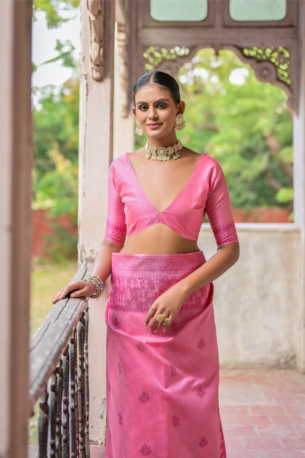 Jyoti Fashion Women's Pink Handloom Raw Silk Weaving Pallu Traditional Saree with Blouse | Grocsy
