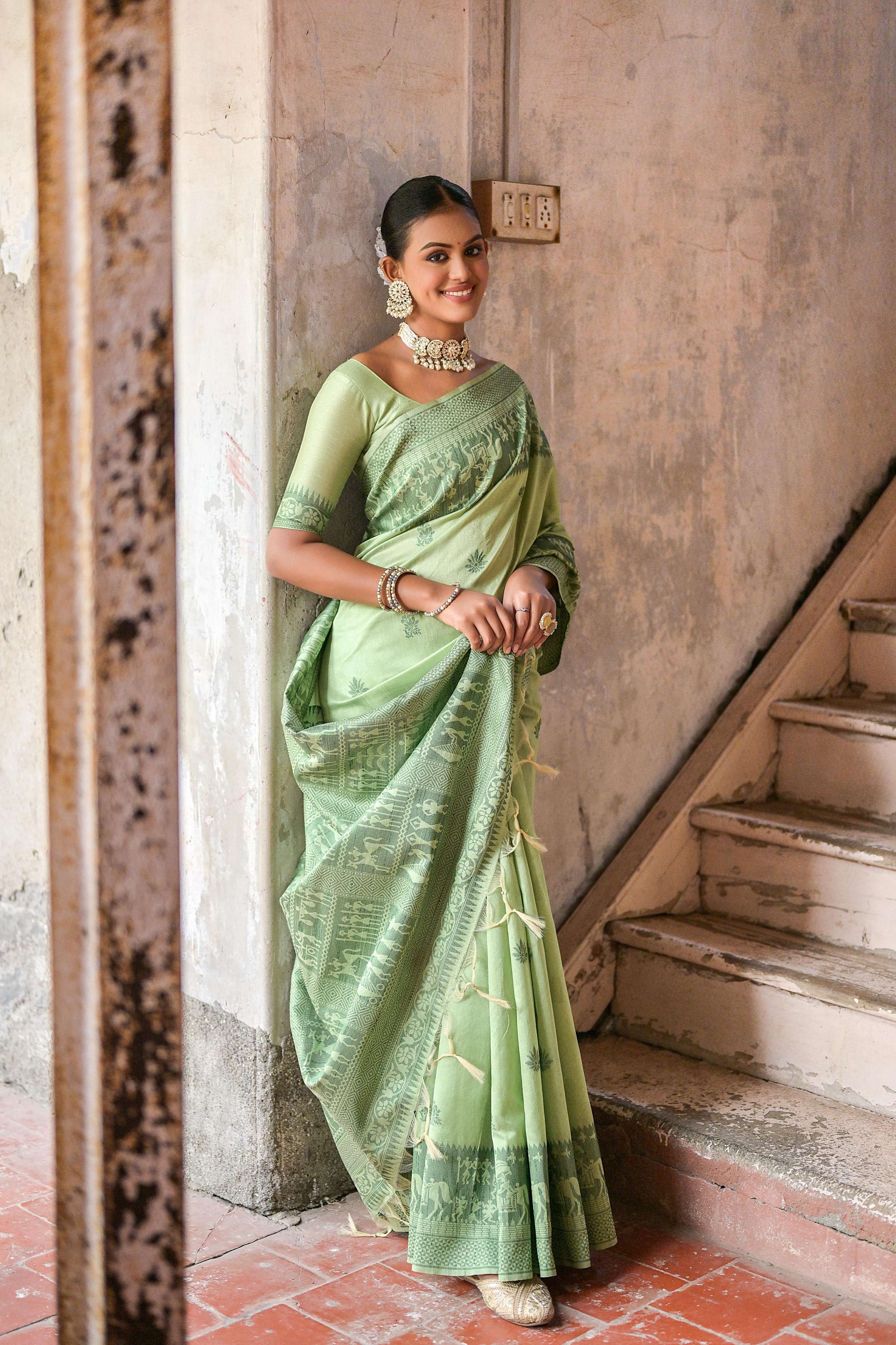 Jyoti Fashion Women's Pista Green Handloom Raw Silk Weaving Pallu Traditional Saree with Blouse | Grocsy