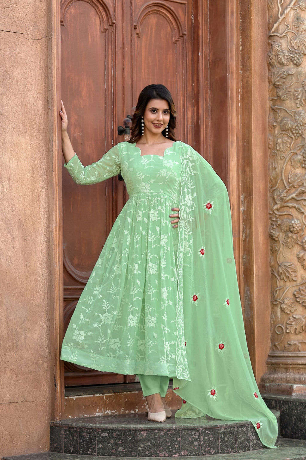 Jyoti Fashion Women's Pista Green Faux Georgette Resham Embroidered Kurta Set with Dupatta | Grocsy