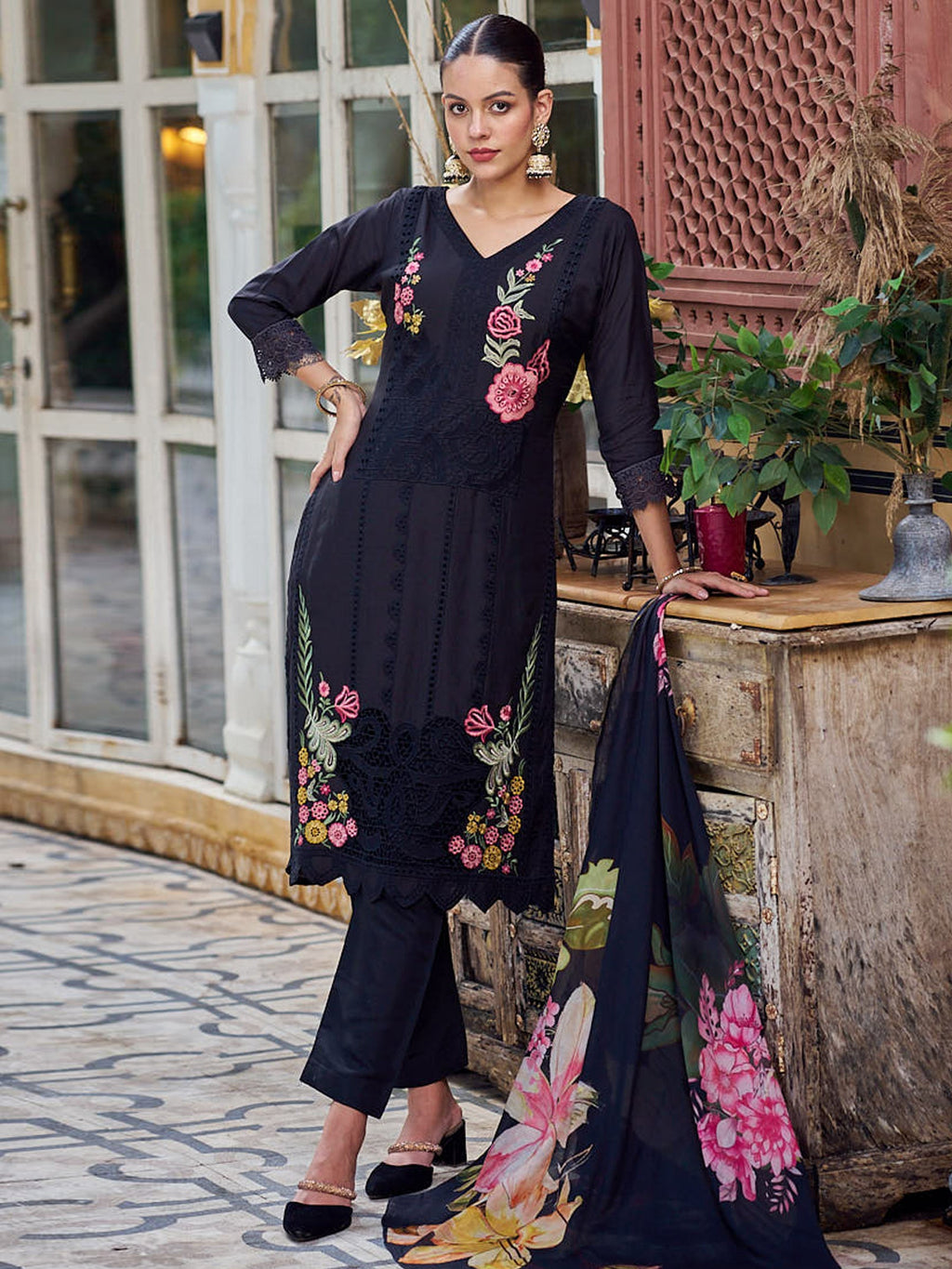 Jyoti Fashion Women's Black Muslin Resham Thread with Jari & Cut Work Salwar Suit Set | Grocsy