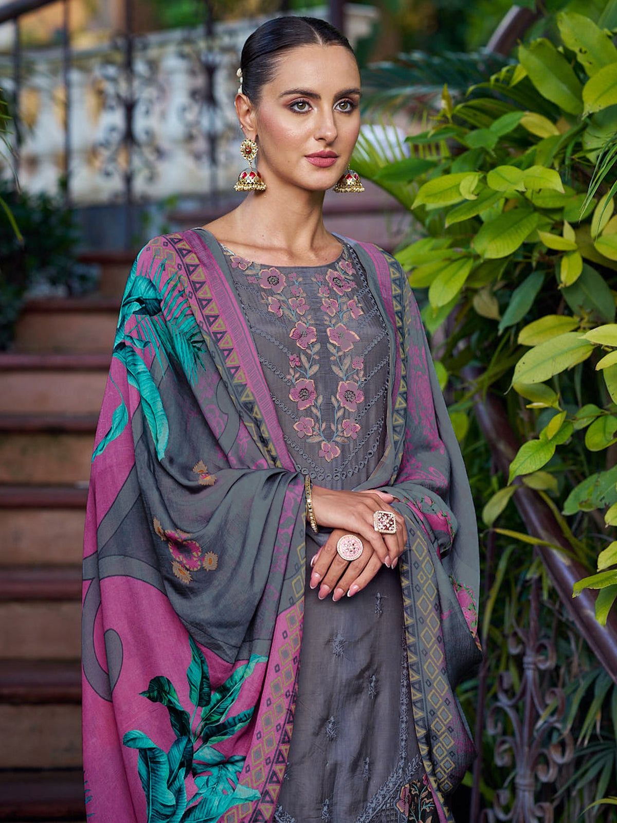 Jyoti Fashion Women's Grey Muslin Resham Thread with Jari & Cut Work Salwar Suit Set | Grocsy