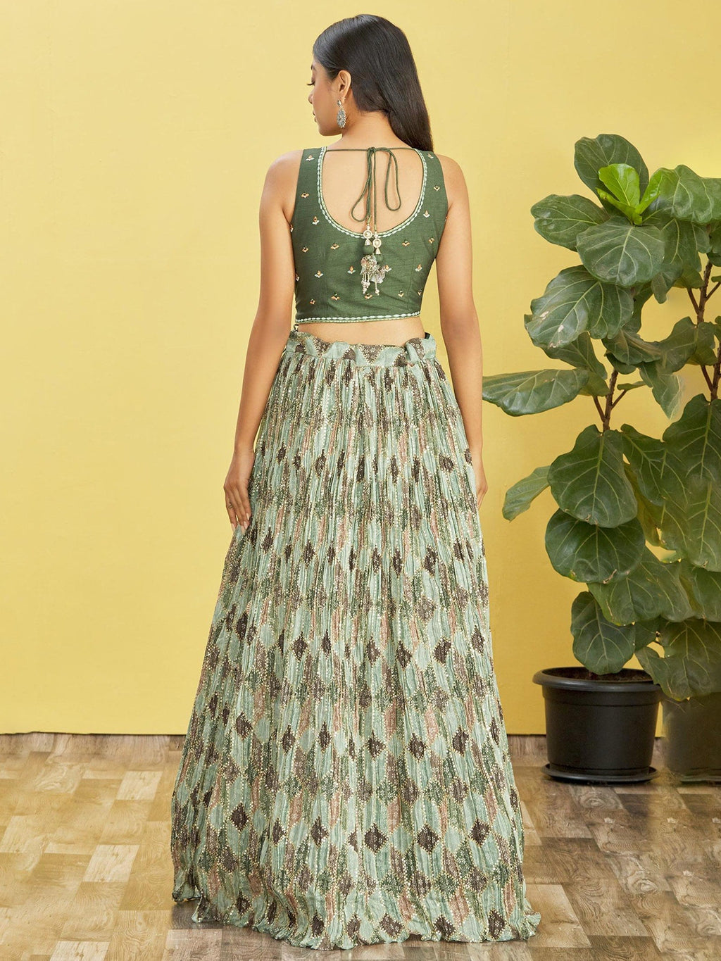Jyoti Fashion Women's Green Chinon Real Mirror with Sequins Thread Embroidered Lehenga Choli & Dupatta | Grocsy