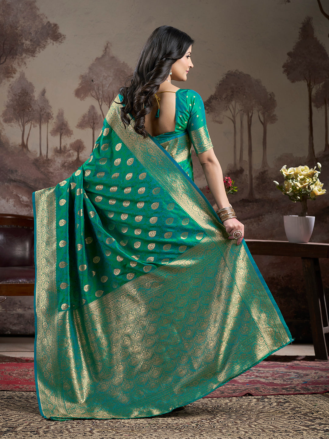 Jyoti Fashion Women's Green Soft Lichi Silk Jacquard Traditional Saree with Blouse | Grocsy