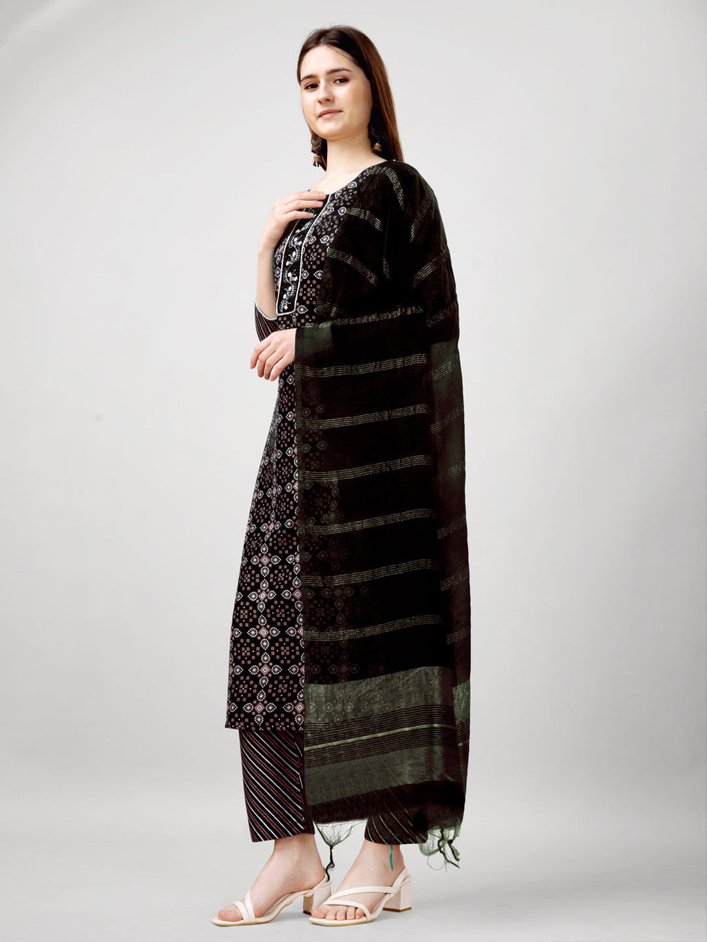 Jyoti Fashion Women's Black Rayon Printed with Embroidered Kurta Set | Grocsy