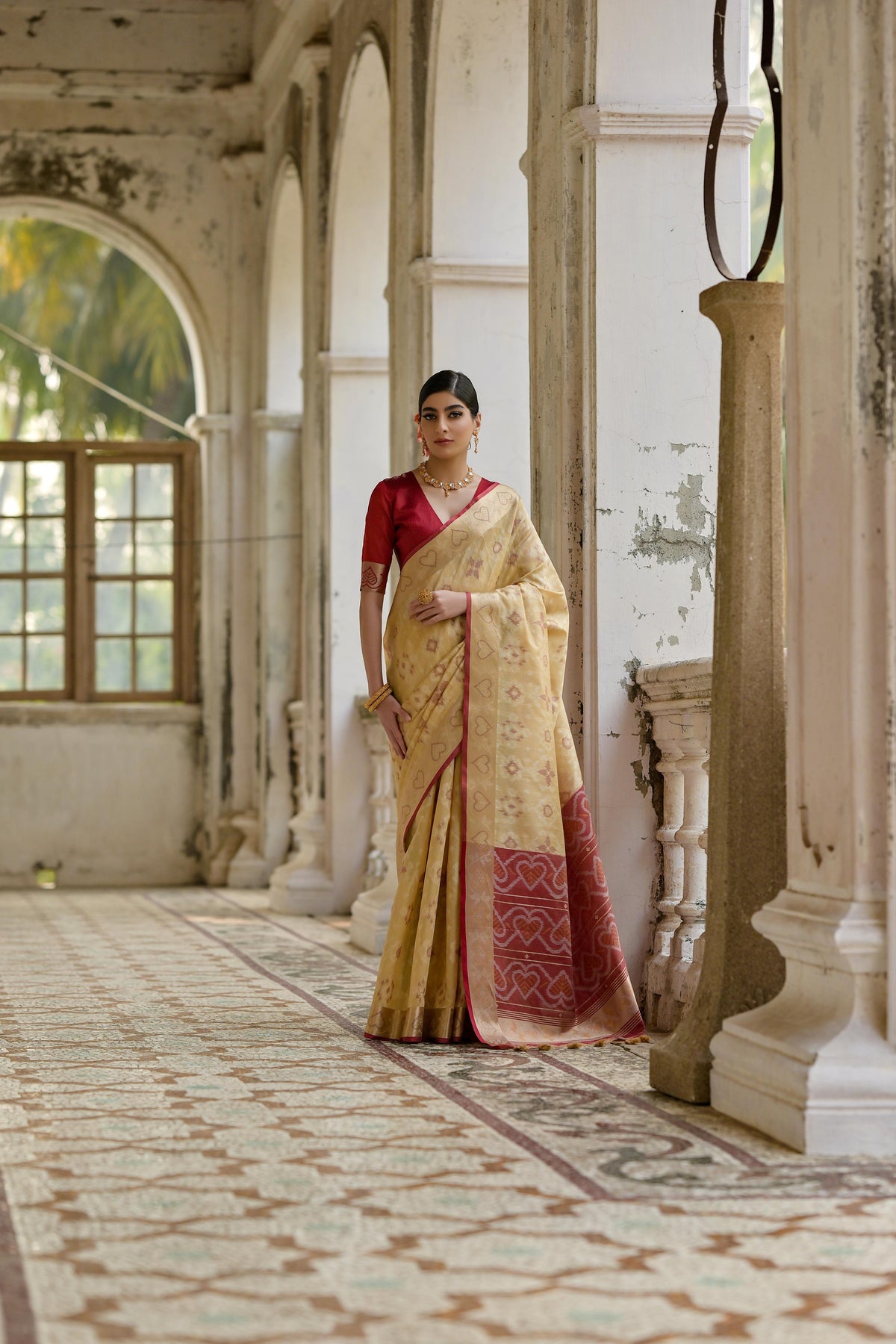 Jyoti Fashion Women's Cream Soft Raw Silk Zari Woven Saree with Blouse | Grocsy