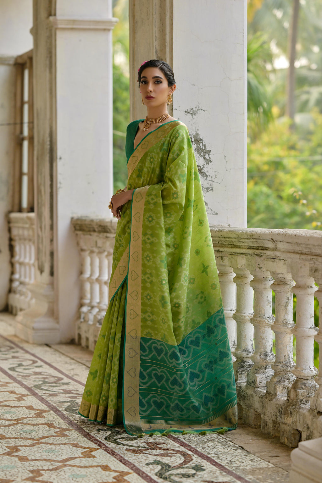 Jyoti Fashion Women's Green Soft Raw Silk Zari Woven Saree with Blouse | Grocsy