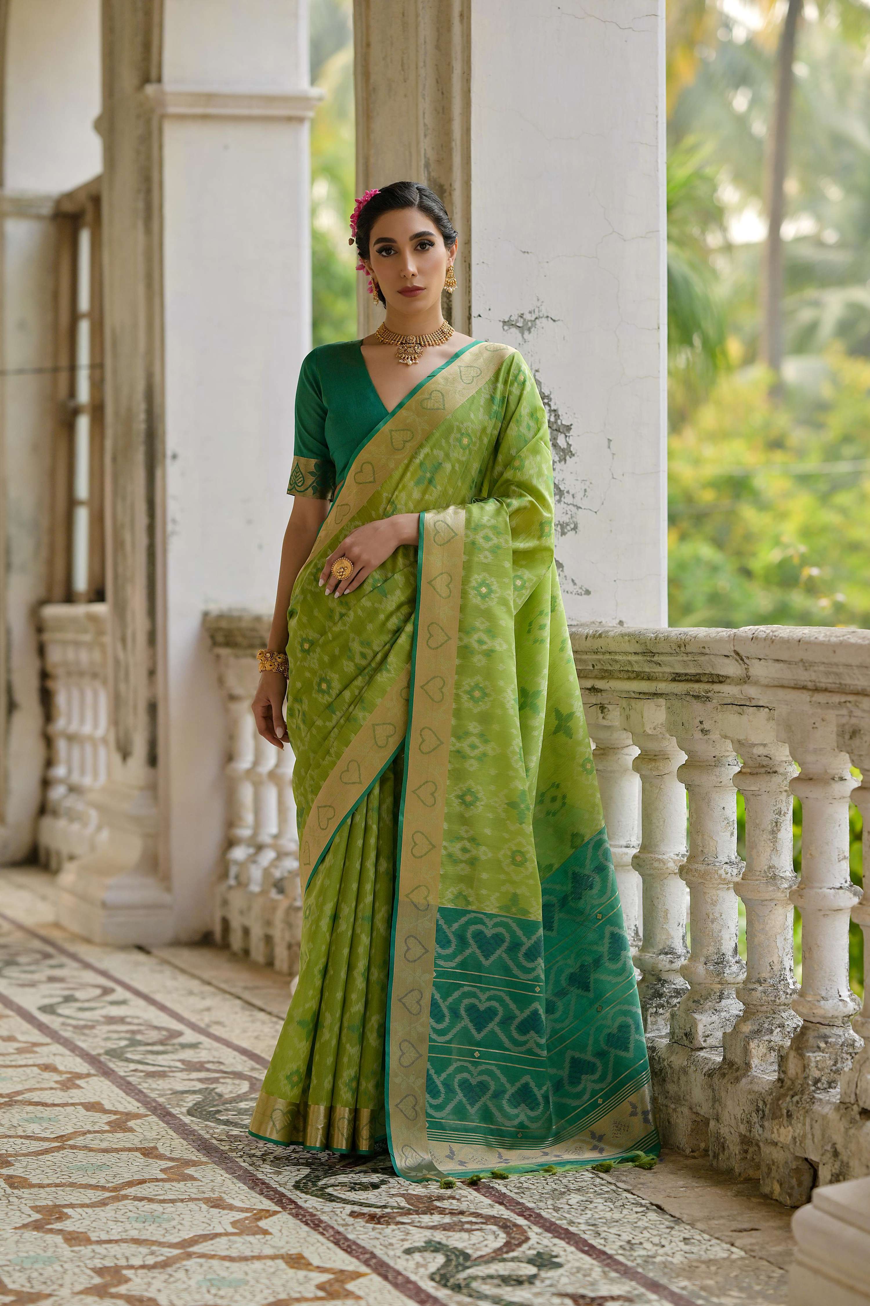 Jyoti Fashion Women's Green Soft Raw Silk Zari Woven Saree with Blouse | Grocsy