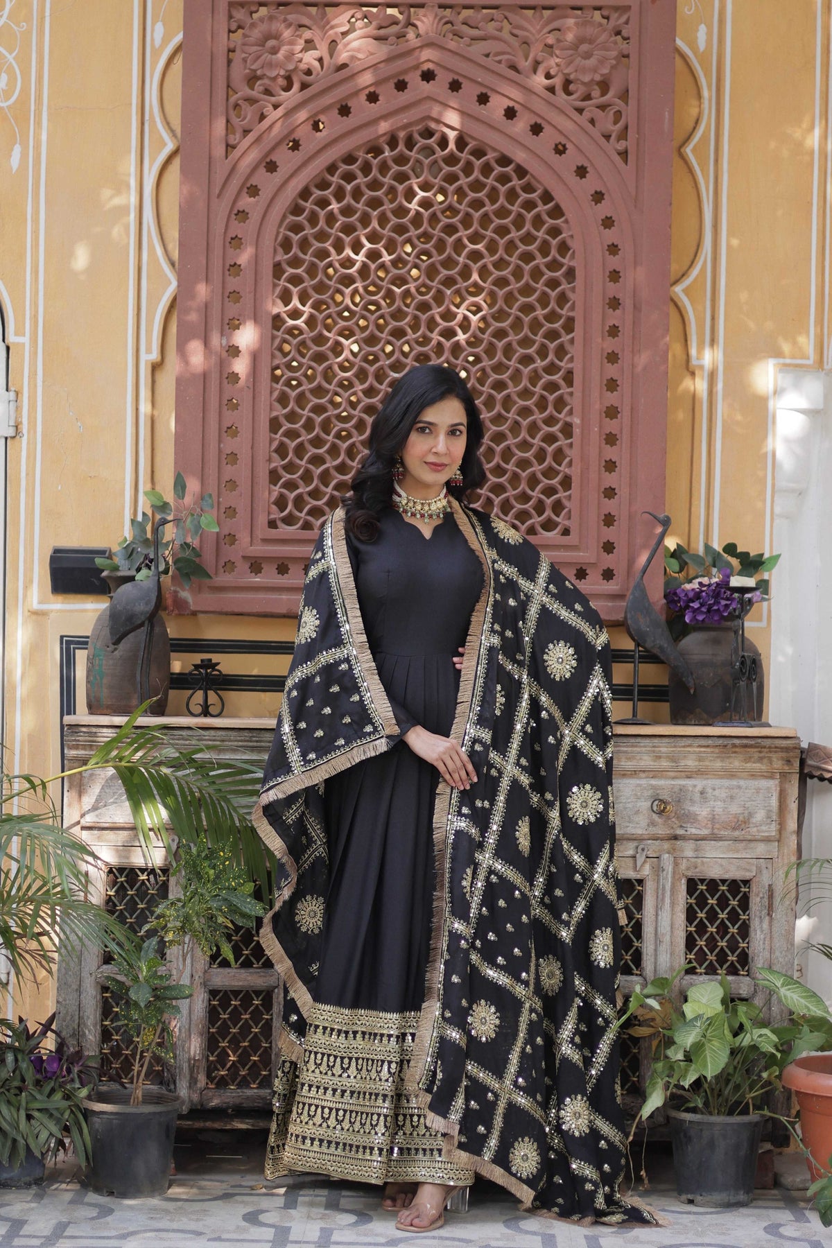 Jyoti Fashion Women's Black Star Georgette Sequins Zari Embroidered Long Anarkali Sets | Grocsy