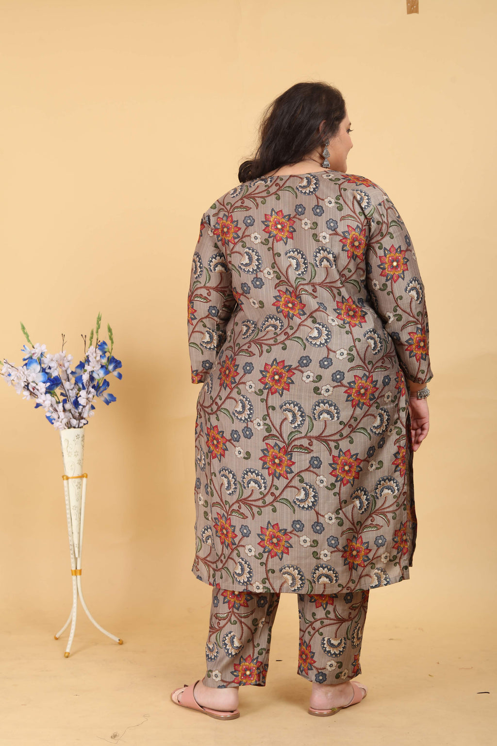 Jyoti Fashion Women's Grey Lichi Viscose Digital Print with Handwork Kurta Set | Grocsy