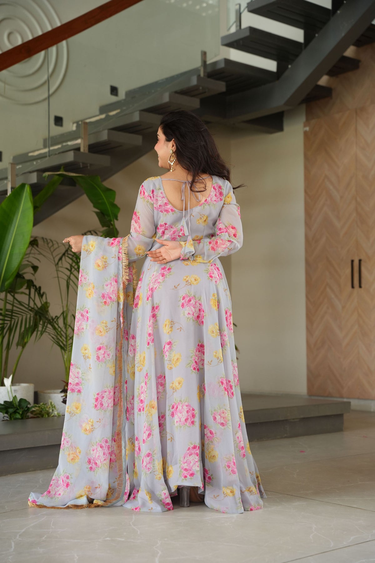 Jyoti Fashion Women's Grey Faux Georgette Floral Digital Printed Anarkali Set With Dupatta | Grocsy
