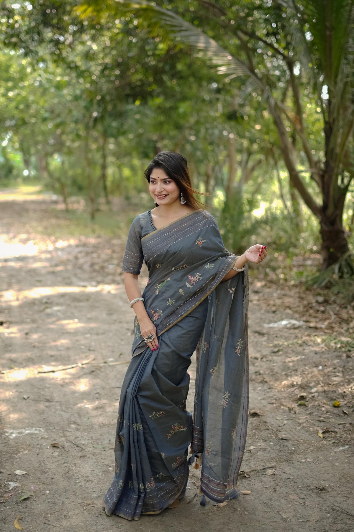 Jyoti Fashion Women's Grey Tussar Silk Traditional Thread Work Designer Saree with Blouse | Grocsy