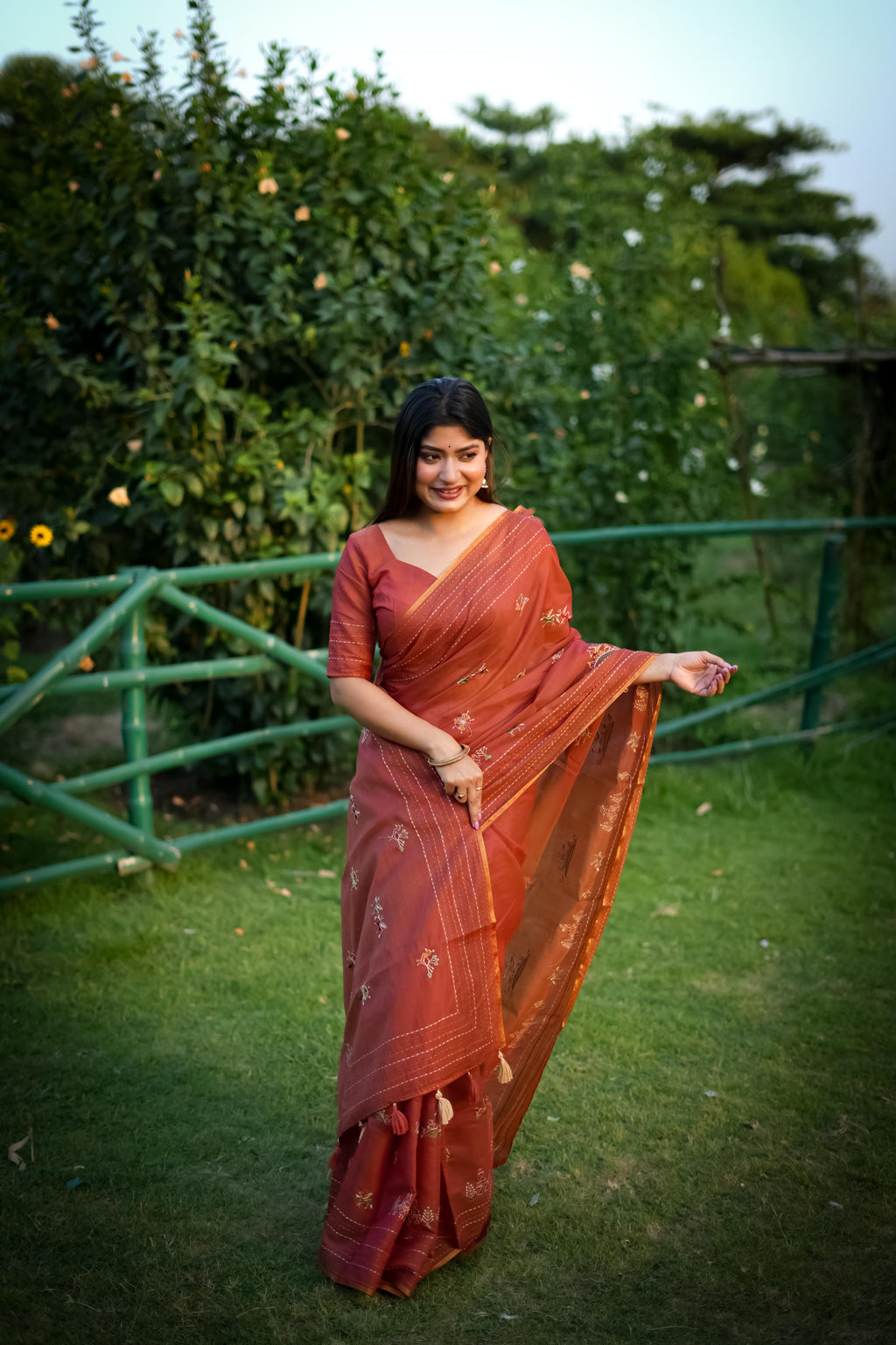Jyoti Fashion Women's Orange Tussar Silk Traditional Thread Work Designer Saree with Blouse | Grocsy