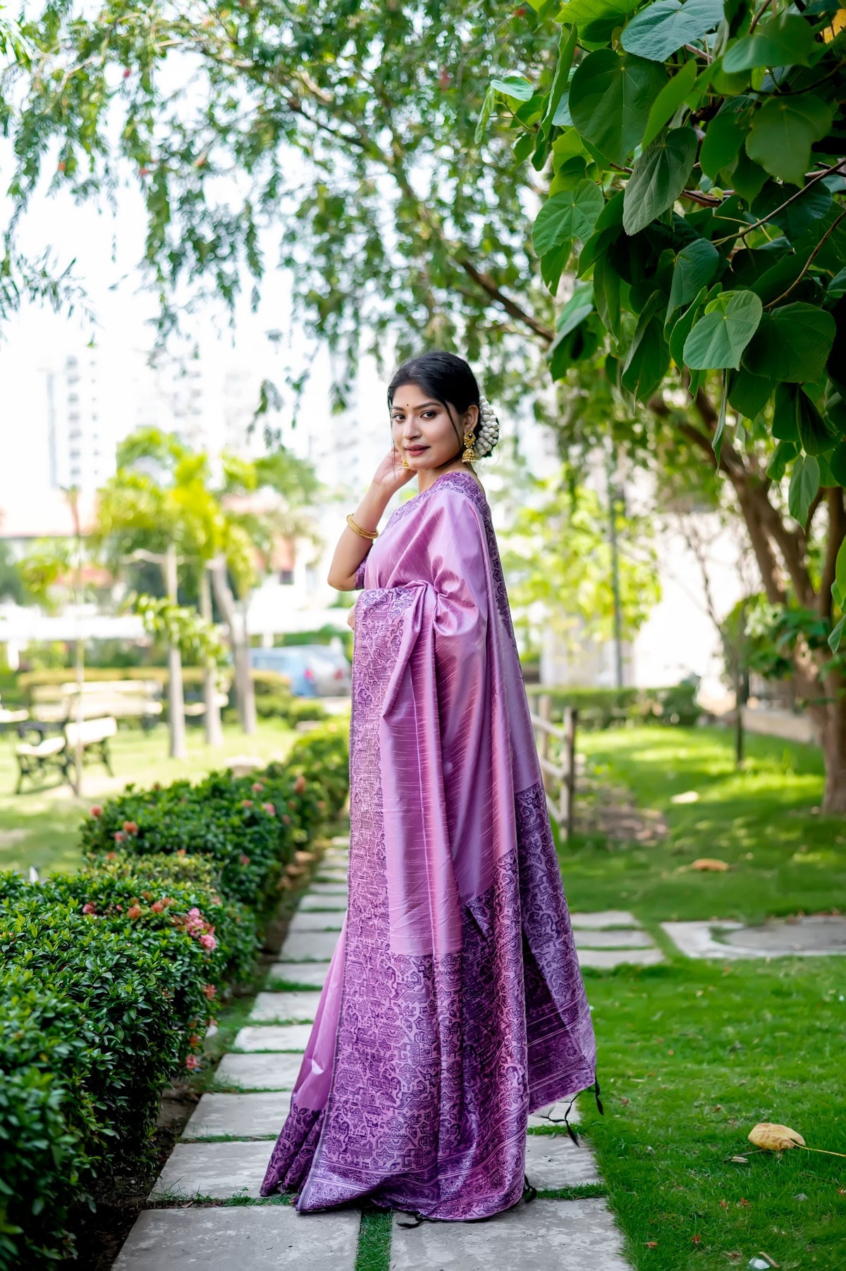 Jyoti Fashion Women's Purple Handloom Raw Silk Weaving Designer Saree with Blouse | Grocsy