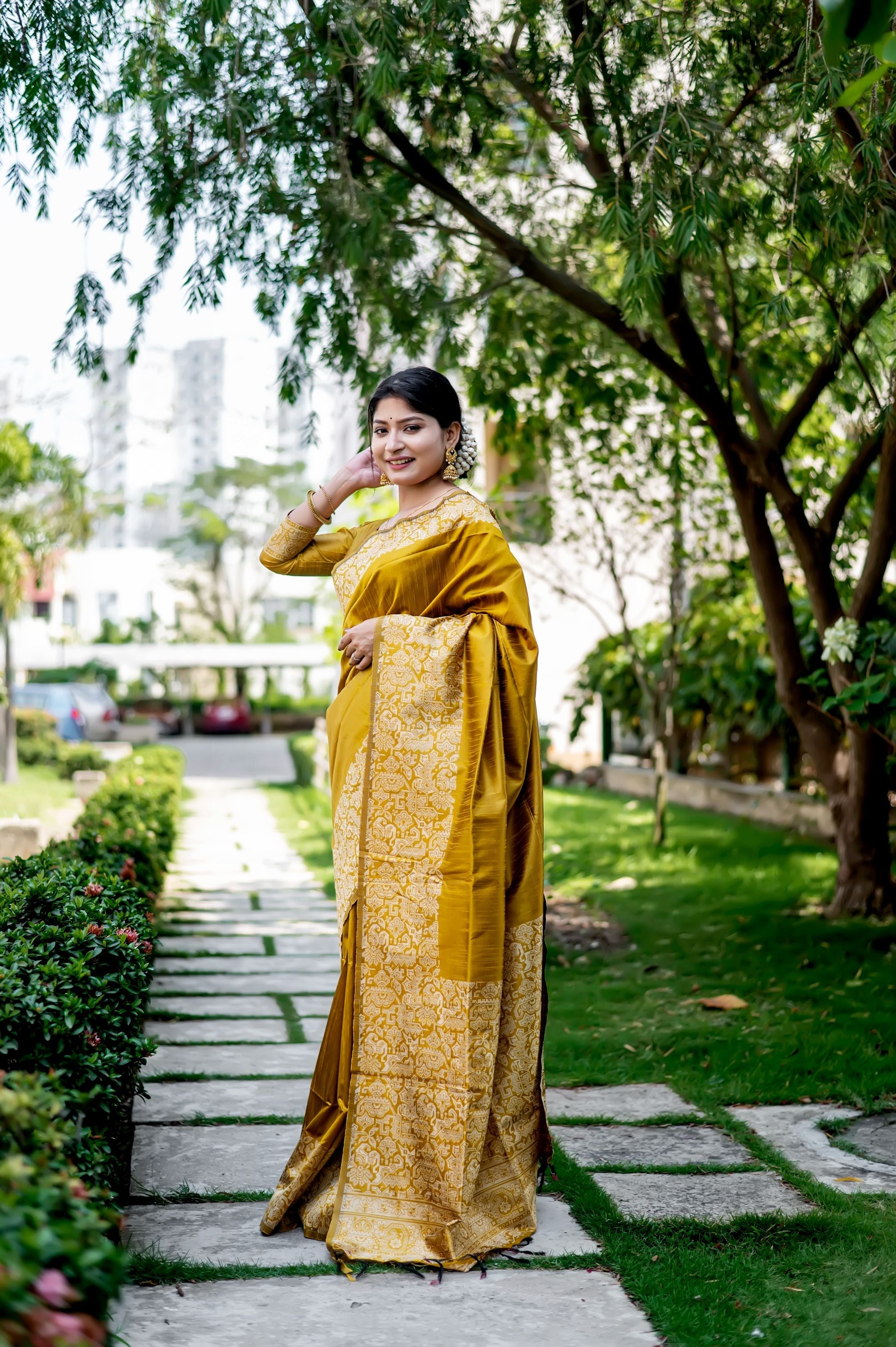 Jyoti Fashion Women's Mustard Handloom Raw Silk Weaving Designer Saree with Blouse | Grocsy