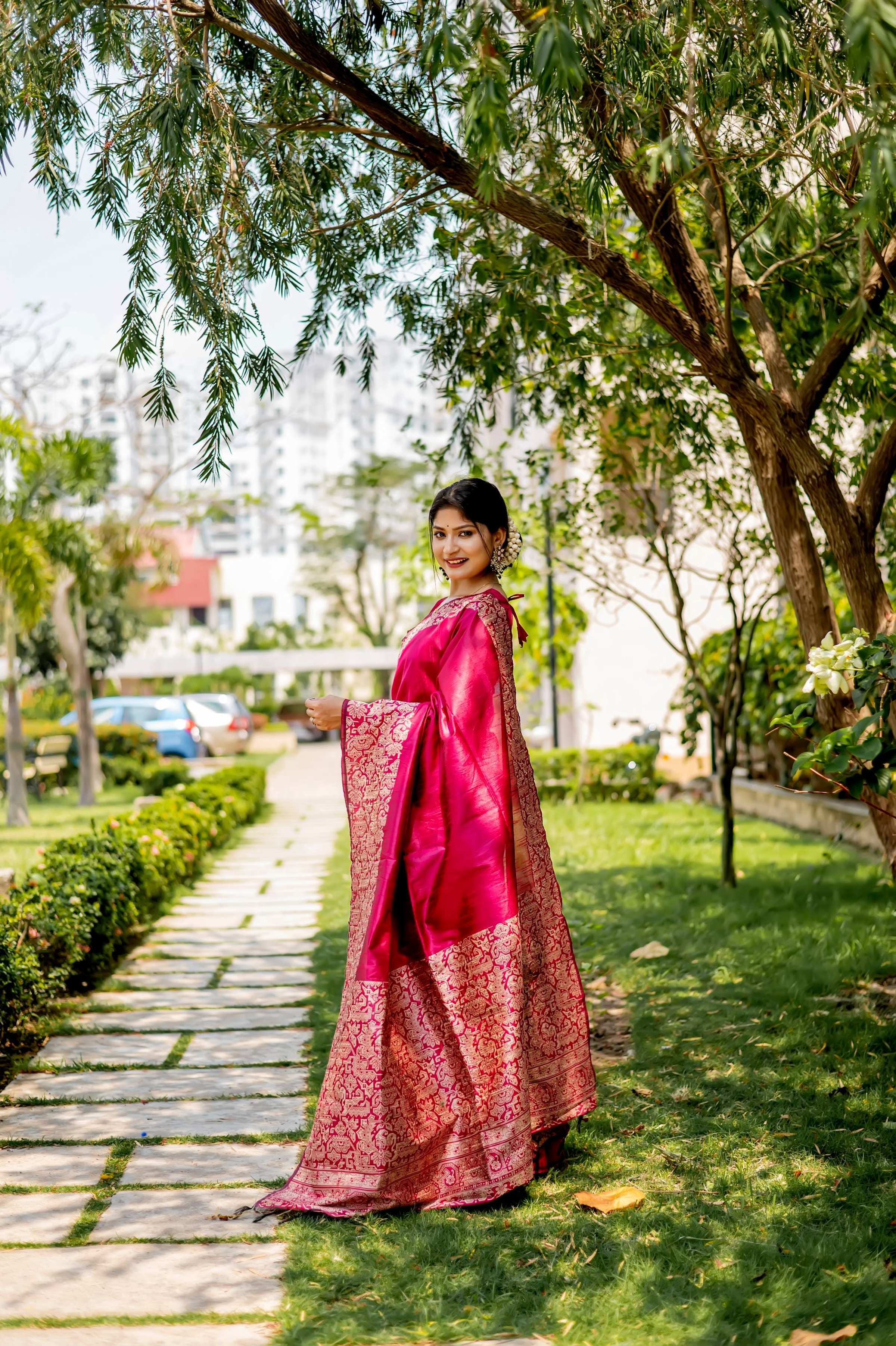 Jyoti Fashion Women's Pink Handloom Raw Silk Weaving Designer Saree with Blouse | Grocsy