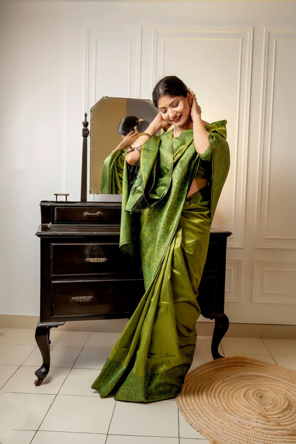 Jyoti Fashion Women's Green Handloom Raw Silk Weaving Designer Saree with Blouse | Grocsy