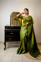 Jyoti Fashion Women's Green Handloom Raw Silk Weaving Designer Saree with Blouse | Grocsy