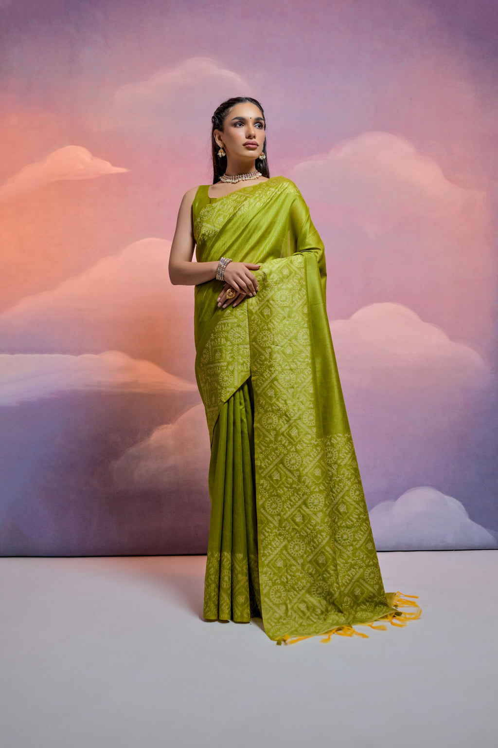 Jyoti Fashion Women's Mehendi Handloom Raw Silk Weaving Designer Saree with Blouse | Grocsy