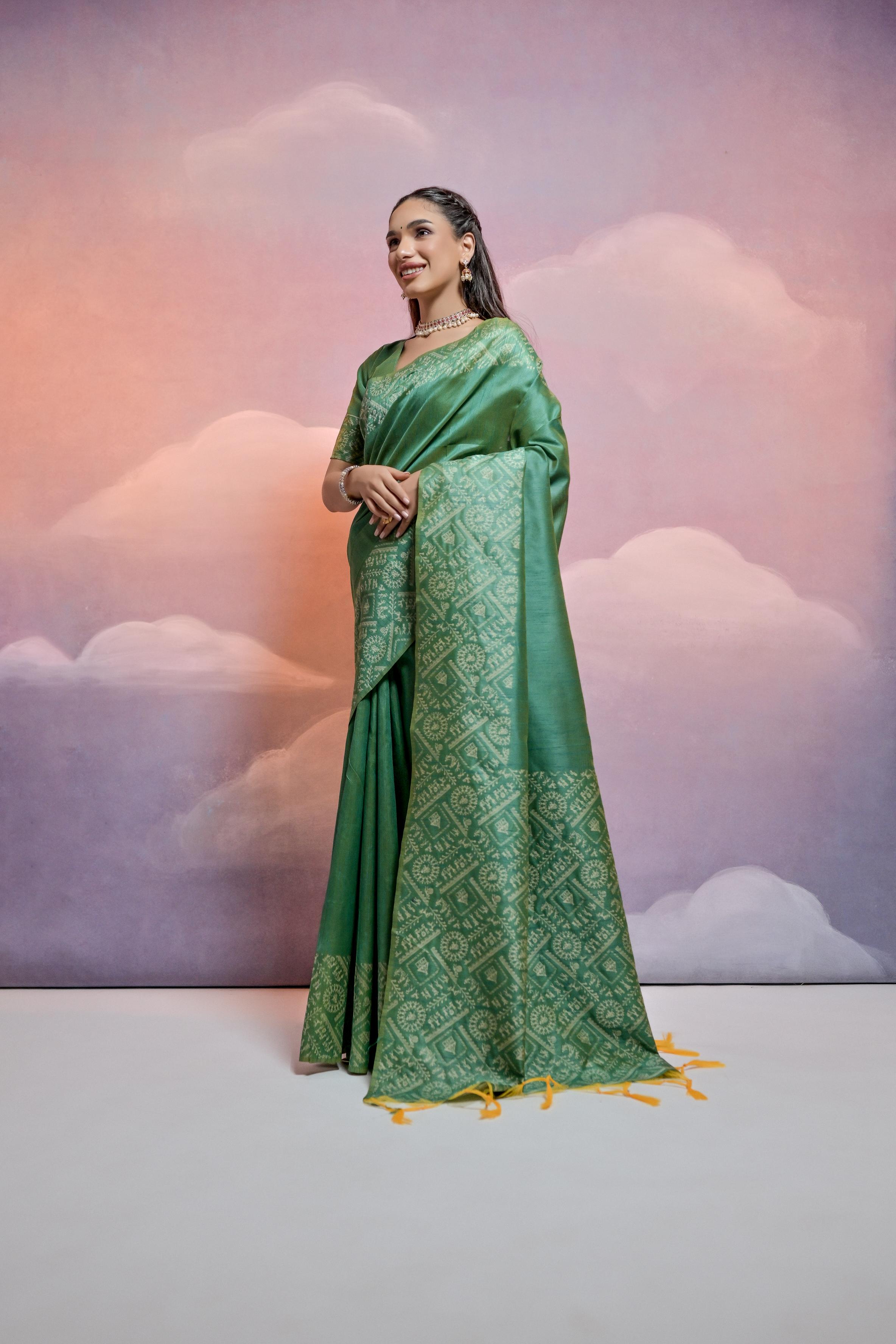 Jyoti Fashion Women's Green Handloom Raw Silk Weaving Designer Saree with Blouse | Grocsy