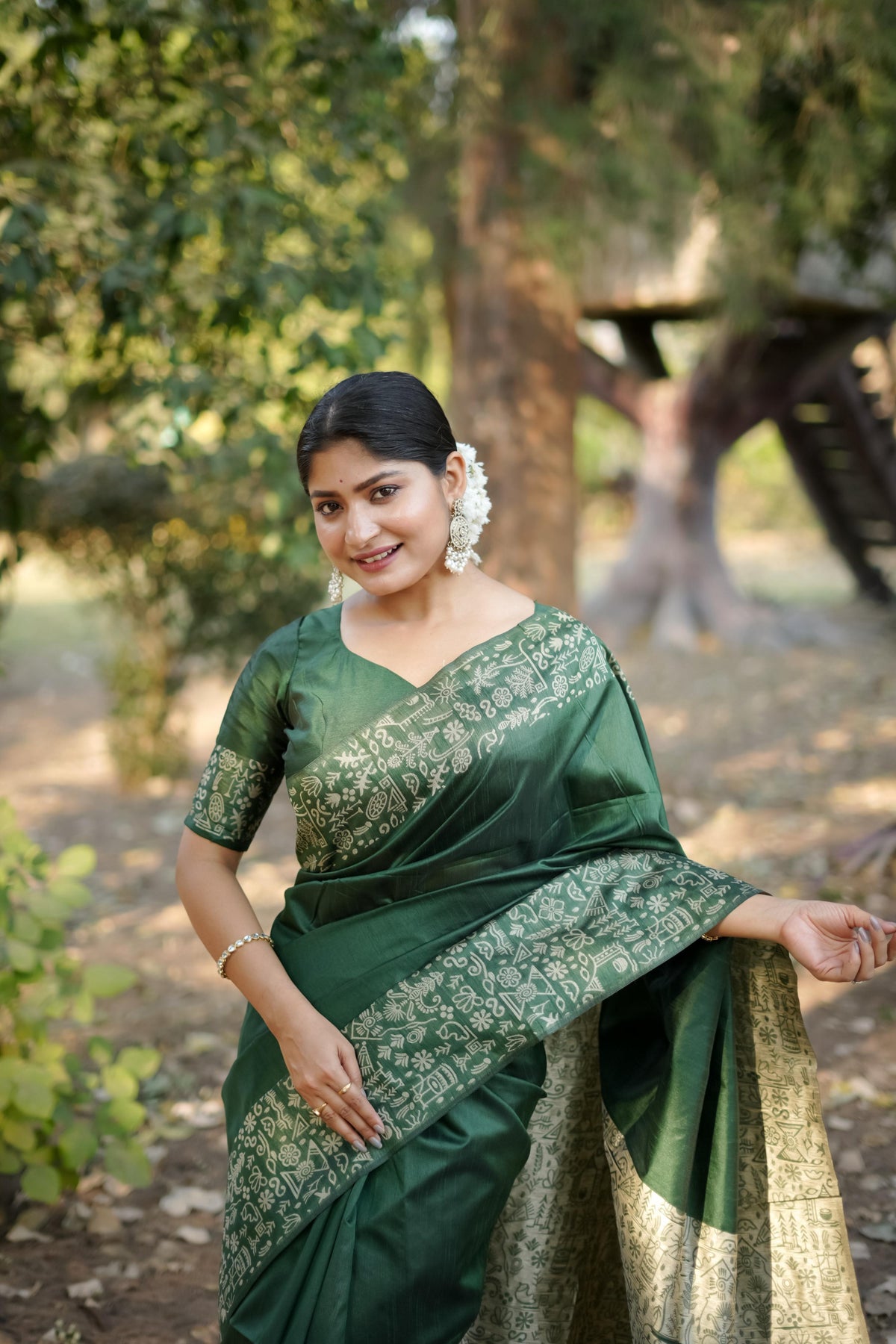 Jyoti Fashion Women's Bottle Green Handloom Raw Silk Weaving Designer Saree with Blouse | Grocsy