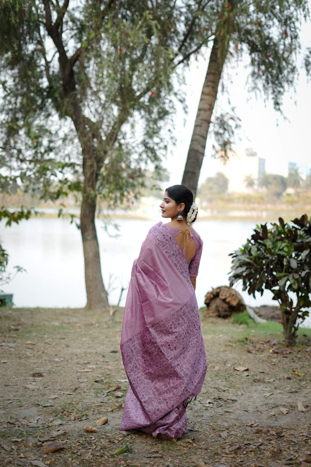 Jyoti Fashion Women's Purple Handloom Raw Silk Weaving Designer Saree with Blouse | Grocsy