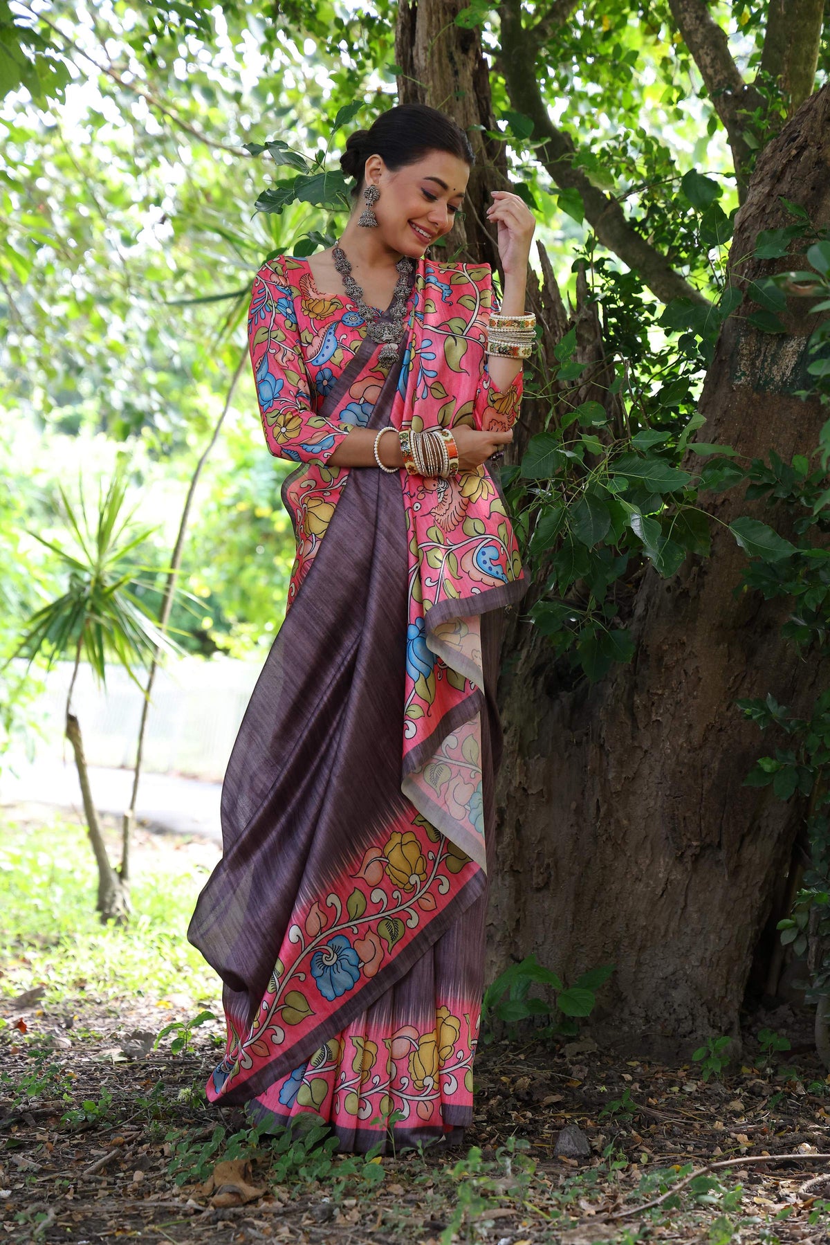 Jyoti Fashion Women's Black Soft Tussar Silk Kalamkari Printed Designer Saree with Blouse | Grocsy