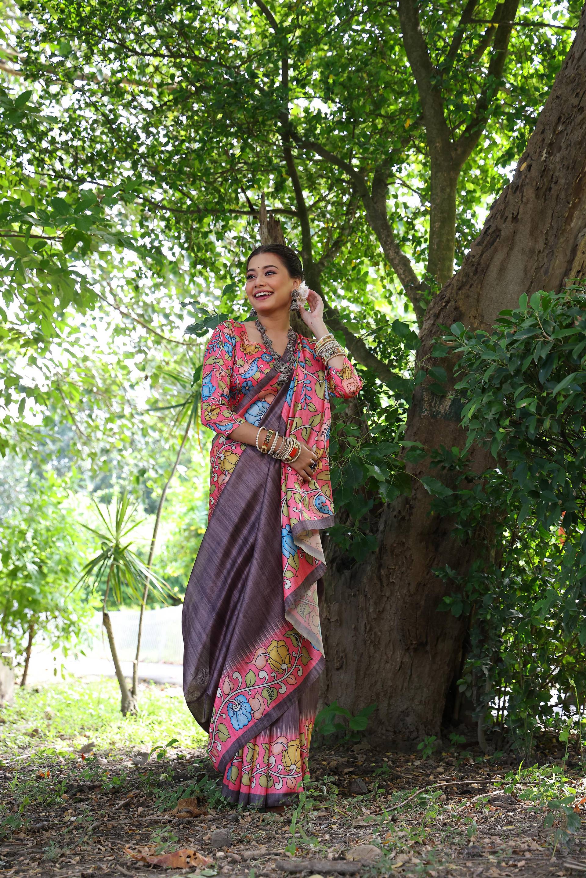 Jyoti Fashion Women's Black Soft Tussar Silk Kalamkari Printed Designer Saree with Blouse | Grocsy